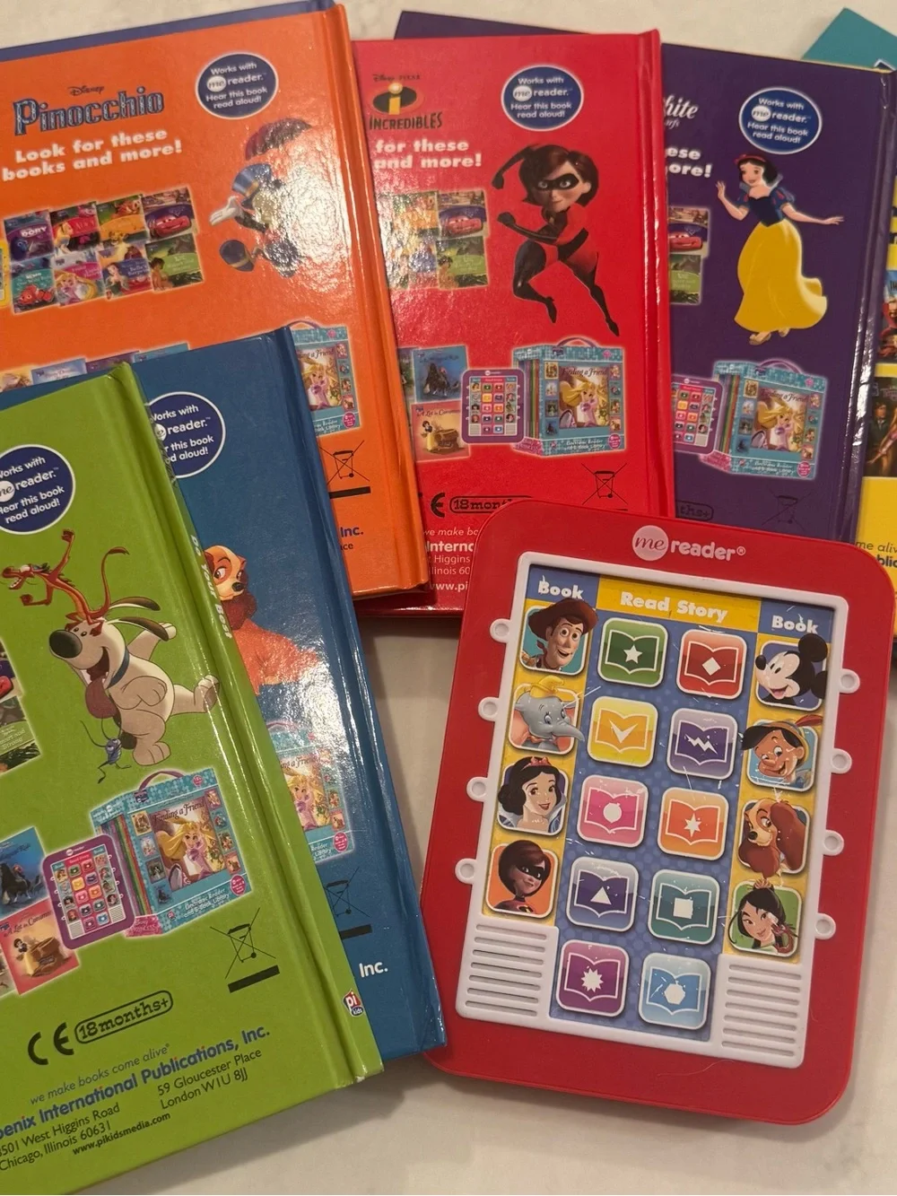 GUC Disney x Me Reader | Electronic reader | 8 book library set